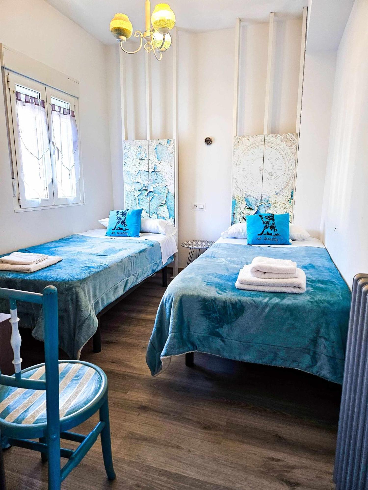 Oak House Oakplacescom ليون المظهر الخارجي الصورة