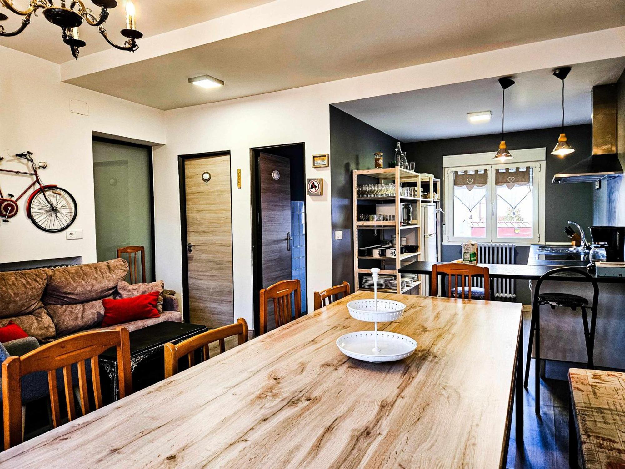 Oak House Oakplacescom ليون المظهر الخارجي الصورة
